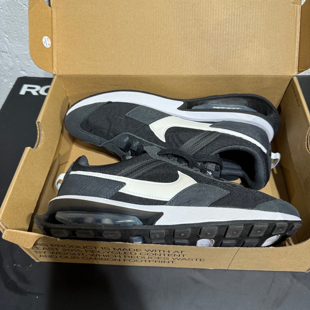 Nike Air Max Pre-Day